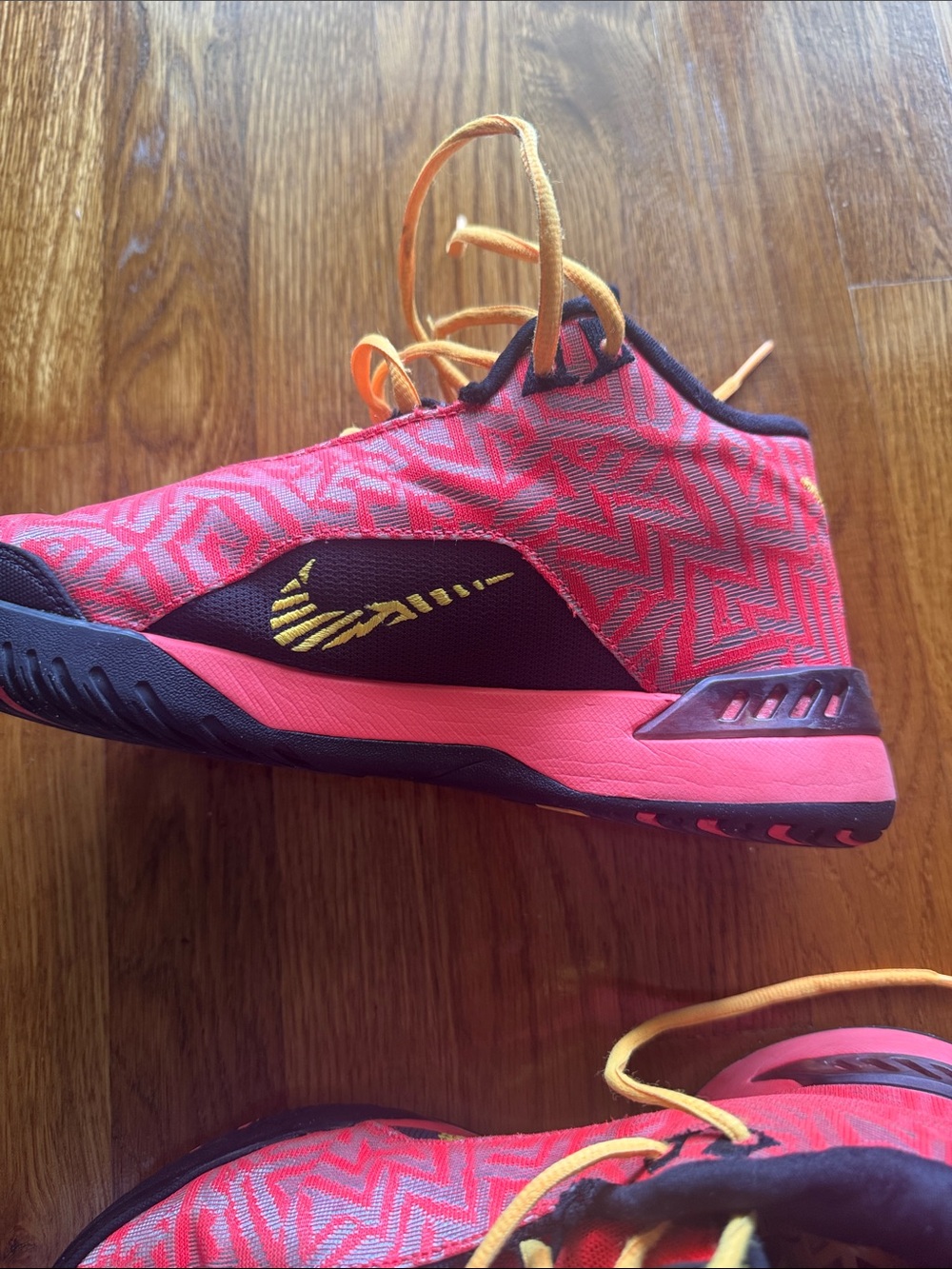 Nike Red and Yellow Basketball Shoes - Picture 6 of 9